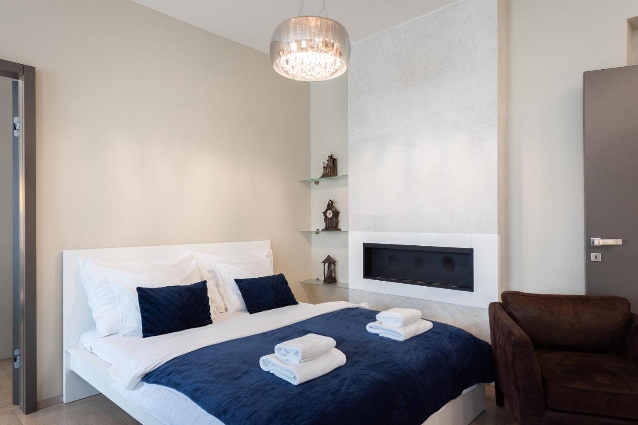 New Luxury Apt With Ac&Parking In The Center Of Prague Apartment Exterior foto